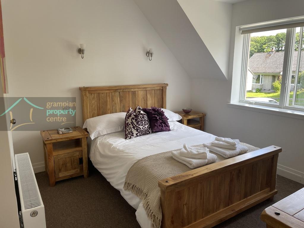 Bedroom 3a.JPG
