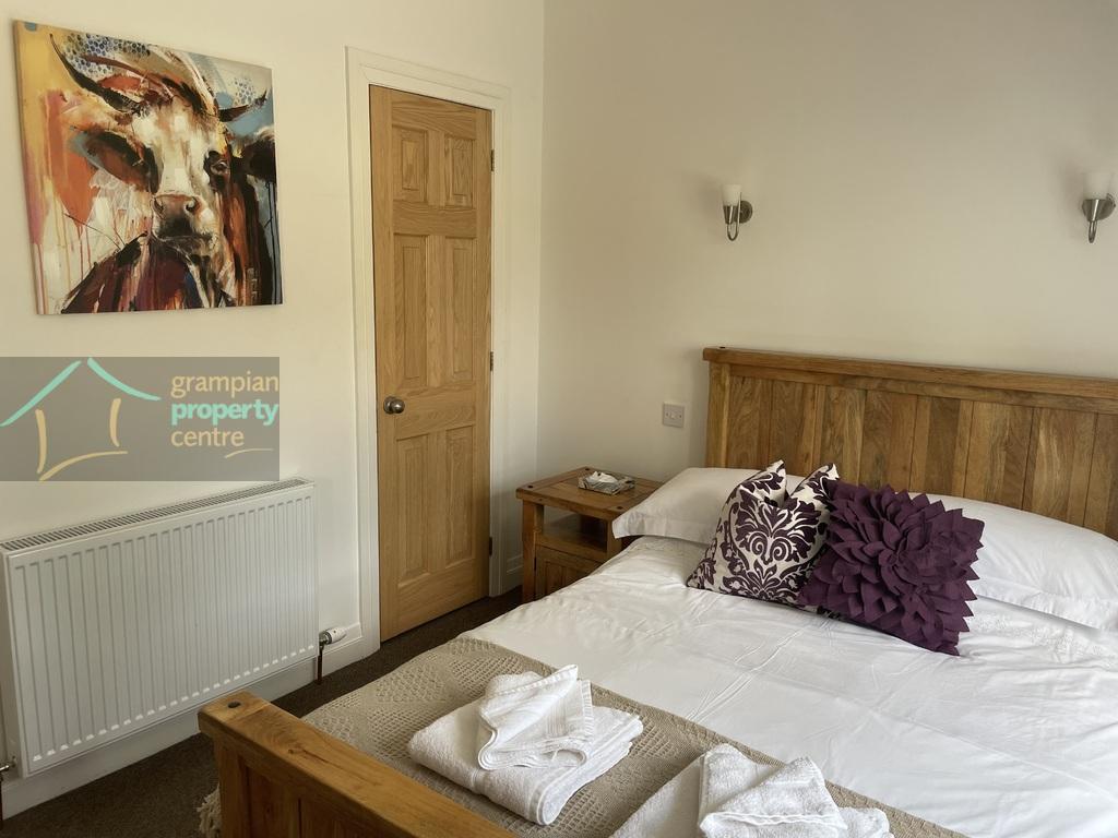 Bedroom 3c.JPG