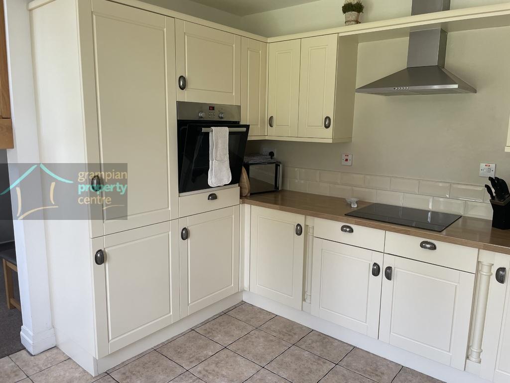 Kitchen 1b.JPG