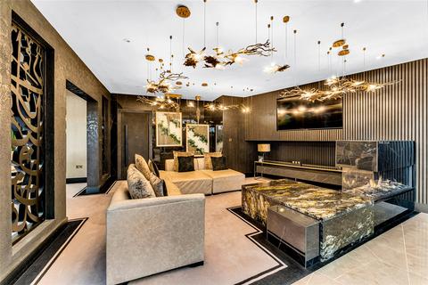 undefined, Hale Barns, Hale, Greater Manchester, WA15