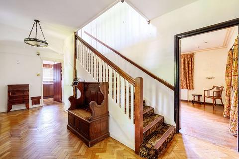7 bedroom detached house for sale, Meadway, London, NW11