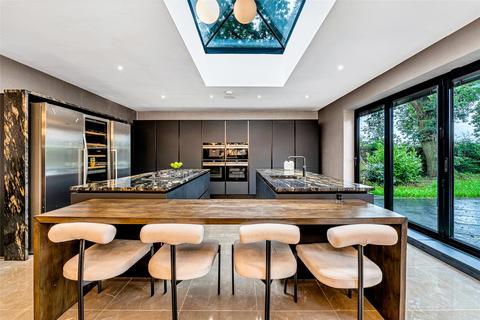 undefined, Hale Barns, Hale, Greater Manchester, WA15