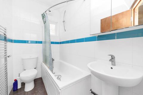 69 Abbotts Park Road, London, E10 6HU