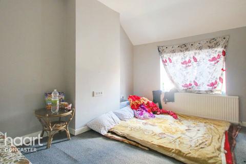 13 Queens Crescent, Edlington, Doncaster, DN12 1BE