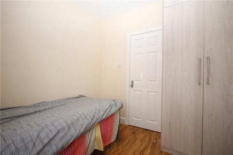 1 bedroom in a house share to rent, Edenvale Road, Mitcham, CR4