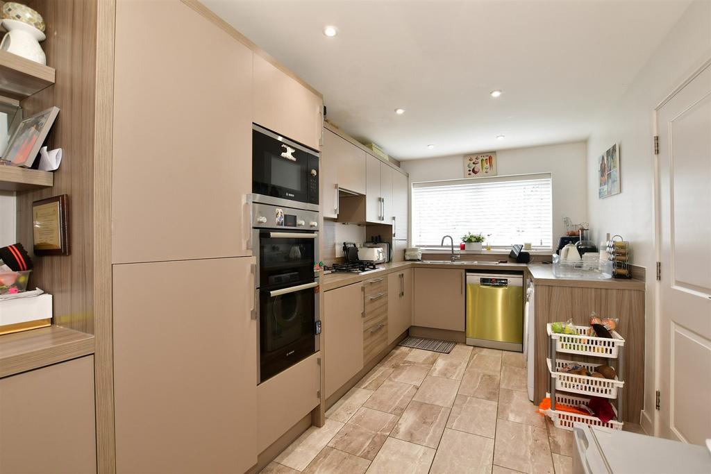 Trinity Drive, Folkestone, Kent 4 bed semidetached house £500,000