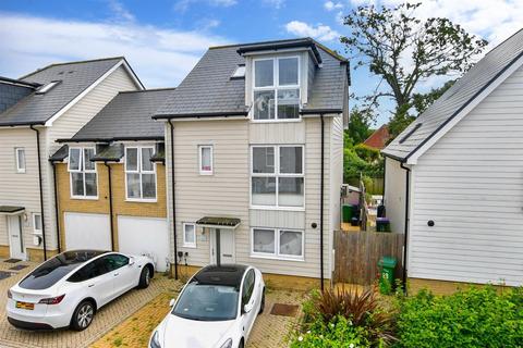 4 bedroom semi-detached house for sale - Trinity Drive, Folkestone, Kent
