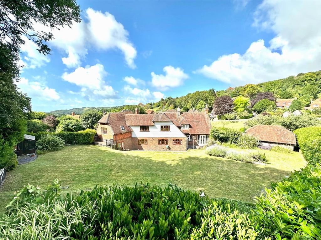 Deneside, East Dean, Eastbourne, East Sussex, BN20 4 bed detached house