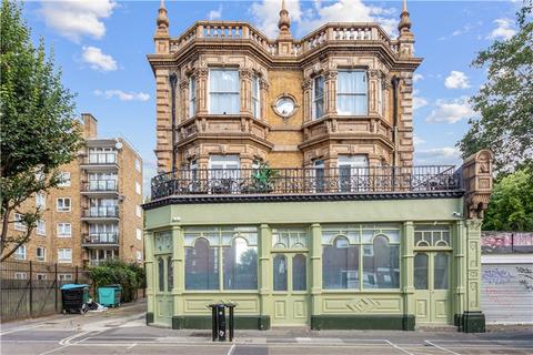 2 bedroom apartment for sale, East Street, London, SE17