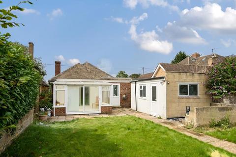 3 bedroom detached bungalow for sale - Kidlington,  Oxfordshire,  OX5