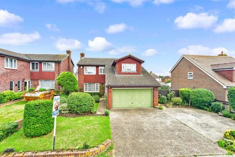 4 bedroom detached house for sale, Kingshill Drive, Hoo, Rochester, Kent