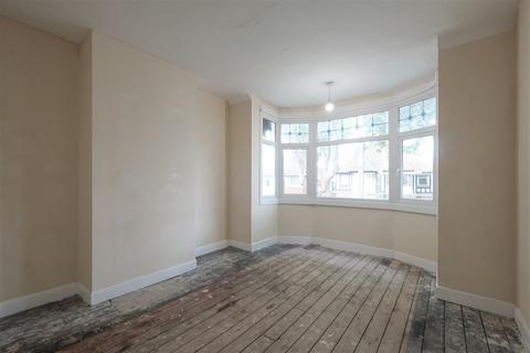 62 Broughton Crescent, Birmingham, B31 2SY