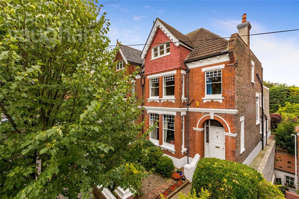 Florence Road, Brighton, East Sussex, BN1 6 bed semidetached house for