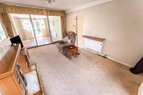 2 bedroom bungalow for sale - Hatchmere Drive, Great Boughton, Chester, Cheshire, CH3