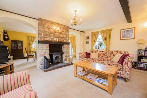 3 bedroom detached house for sale, Weston under Penyard, Ross-on-Wye, Herefordshire, HR9