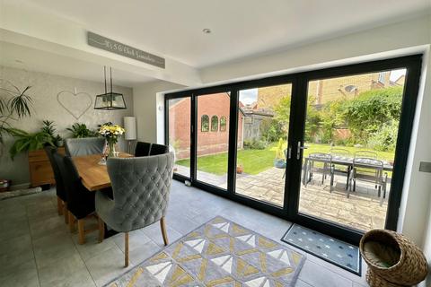 4 bedroom detached house for sale - Tuffleys Way, Thorpe Astley