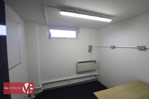 Office to rent, Plumpton Road, Hoddesdon EN11