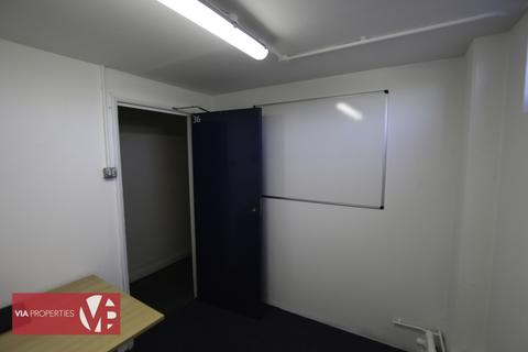 Office to rent, Plumpton Road, Hoddesdon EN11