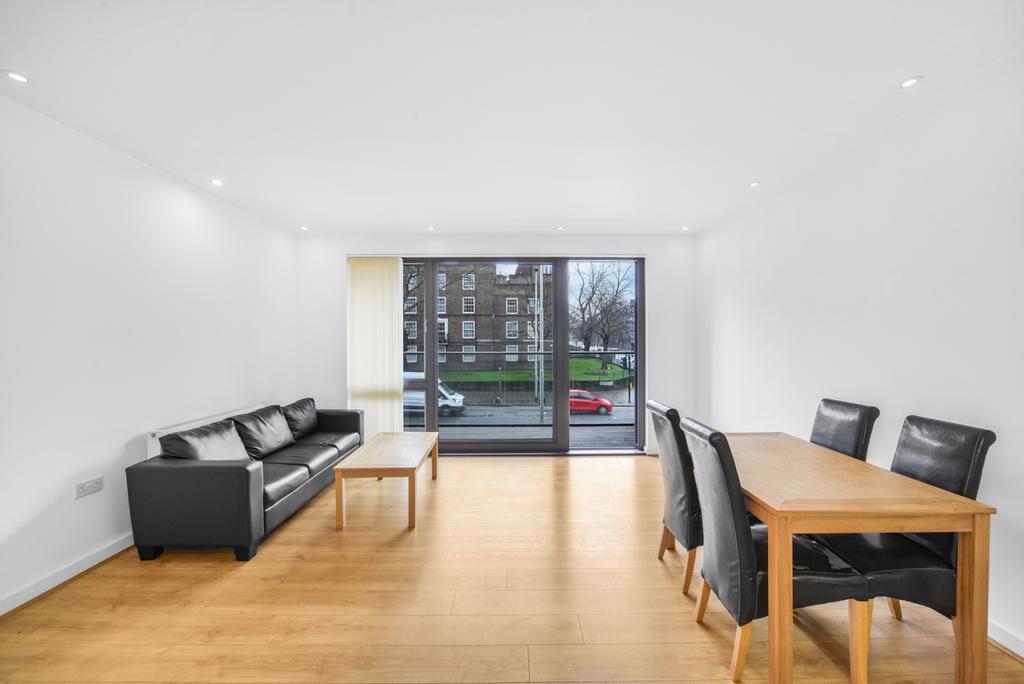 Stewarts Lodge, Stewarts Road, Nine... 1 bed apartment - £1,950 pcm (£ ...