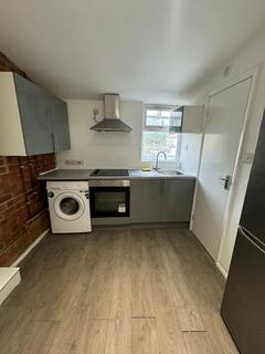 2 bedroom flat to rent, Ilford Lane, IG1