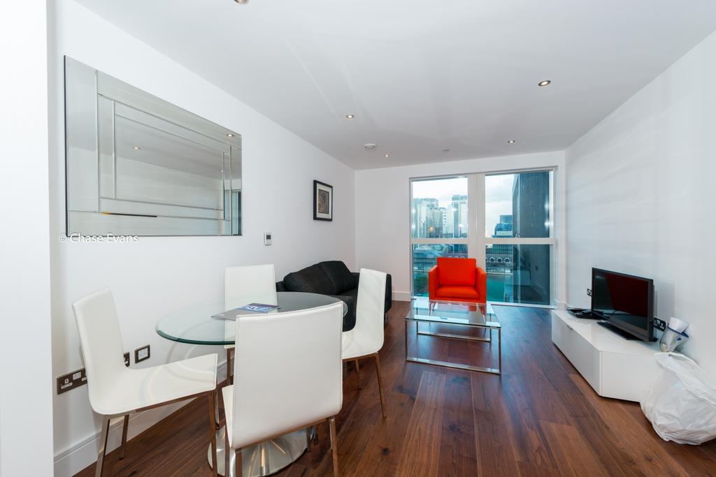 Dining / Living Room