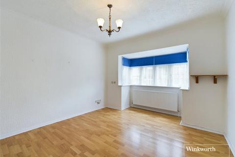 2 bedroom bungalow for sale, Rugby Avenue, Middlesex HA0