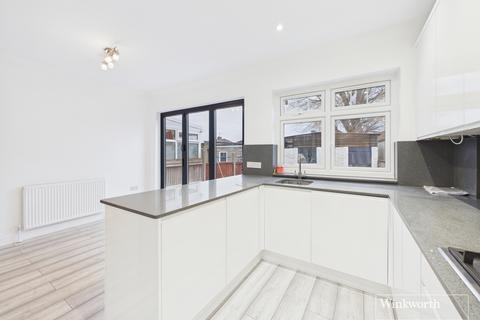 3 bedroom terraced house for sale, Reynolds Drive, Edgware HA8