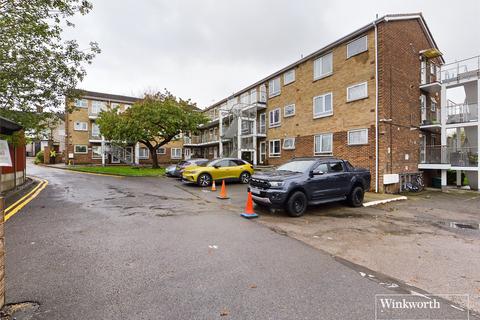 1 bedroom apartment for sale, Kenwood Court, Kingsbury NW9