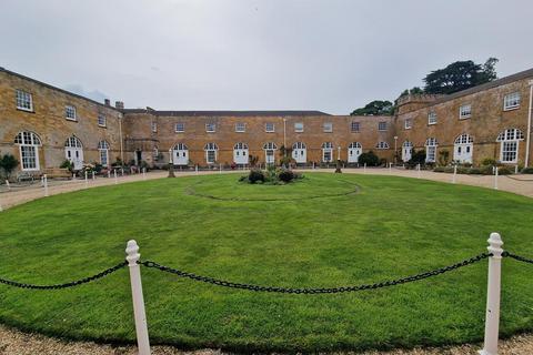 2 bedroom terraced house for sale, Brettingham Court, TA17 8RY