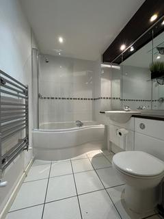 1 bedroom apartment to rent, Hive, Masshouse Plaza, Birmingham, B5 5JL