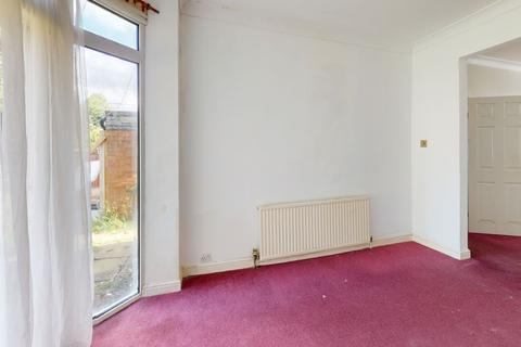54 Calshot Road, Birmingham, B42 2BT
