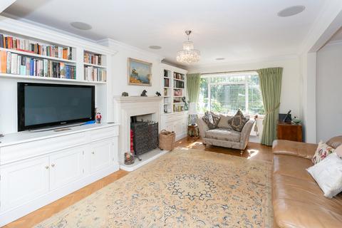 4 bedroom detached house for sale - Hempstead Road, Watford, Hertfordshire, WD17