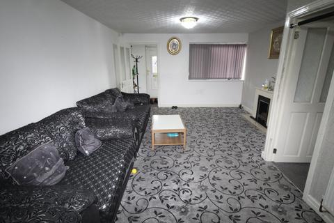 3 bedroom terraced house for sale - Avon Court, Manchester, M15