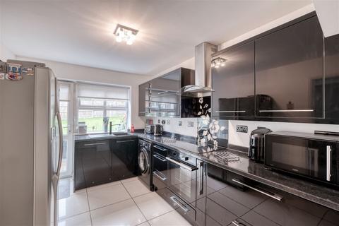 10 Brookdale Close, Rubery, Birmingham, B45 9FH