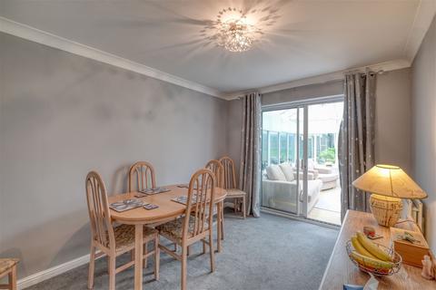 10 Brookdale Close, Rubery, Birmingham, B45 9FH