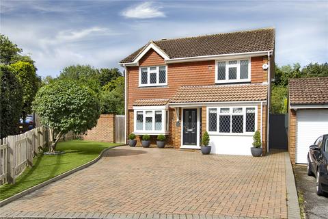 4 bedroom detached house for sale, The Pippins, Meopham, Gravesend, Kent, DA13