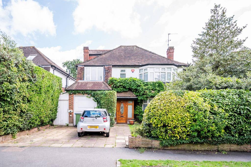 Brookway, Blackheath, London, SE3 4 bed detached house £2,750,000