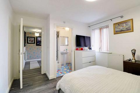 67 Bay Avenue, Bilston, WV14 0TT