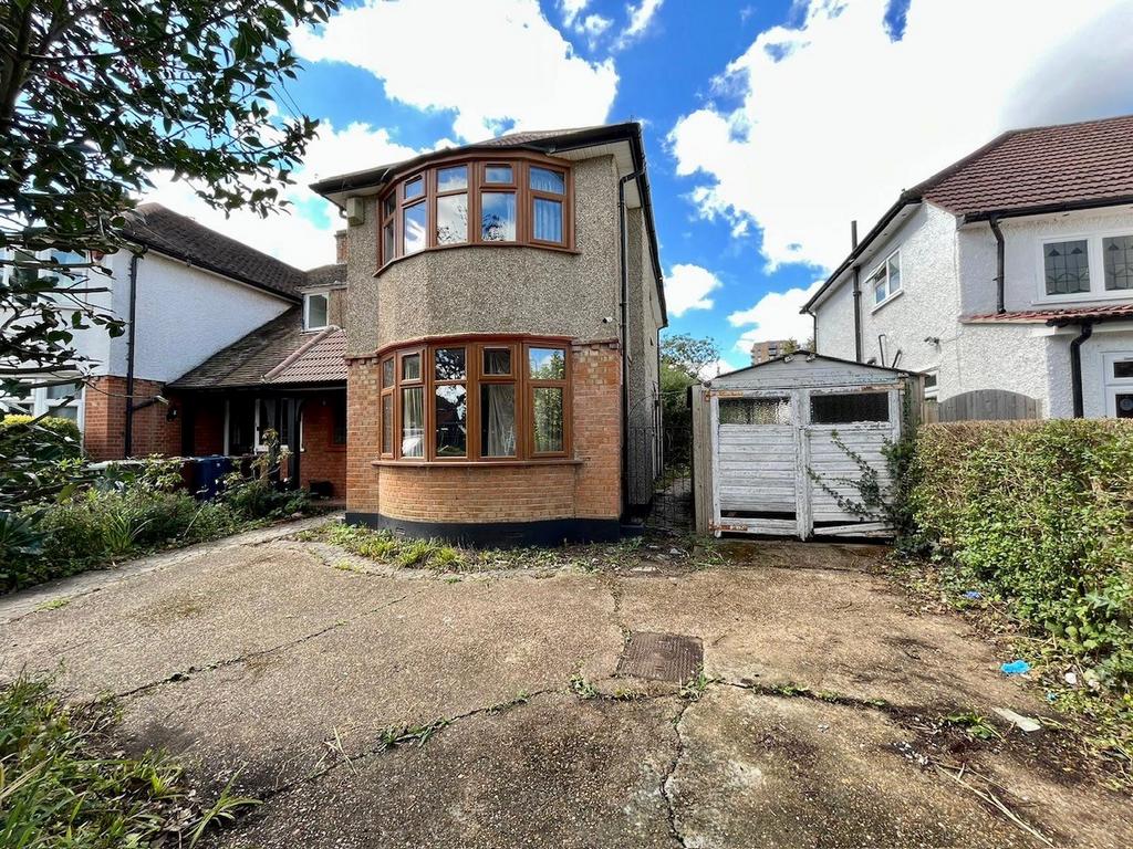 Northwick Park Road, Harrow, HA1 3 bed semidetached house for sale £
