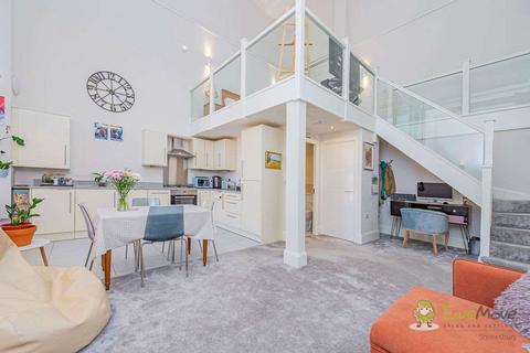 1 bedroom apartment for sale - Leighton Park, Bicton Heath, Shrewsbury SY3 5FS