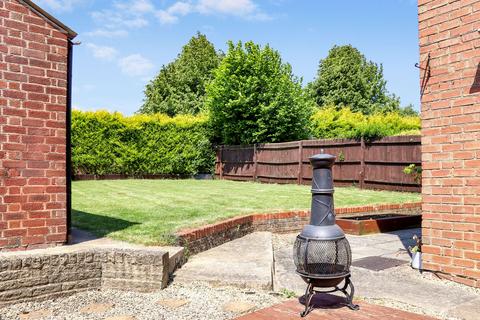 17 Chaucer Way, Daventry, NN11 9DB