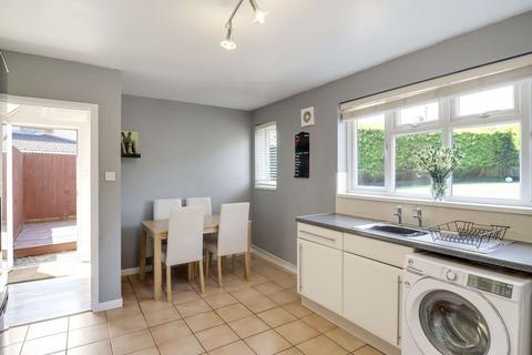 17 Chaucer Way, Daventry, NN11 9DB