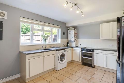 17 Chaucer Way, Daventry, NN11 9DB