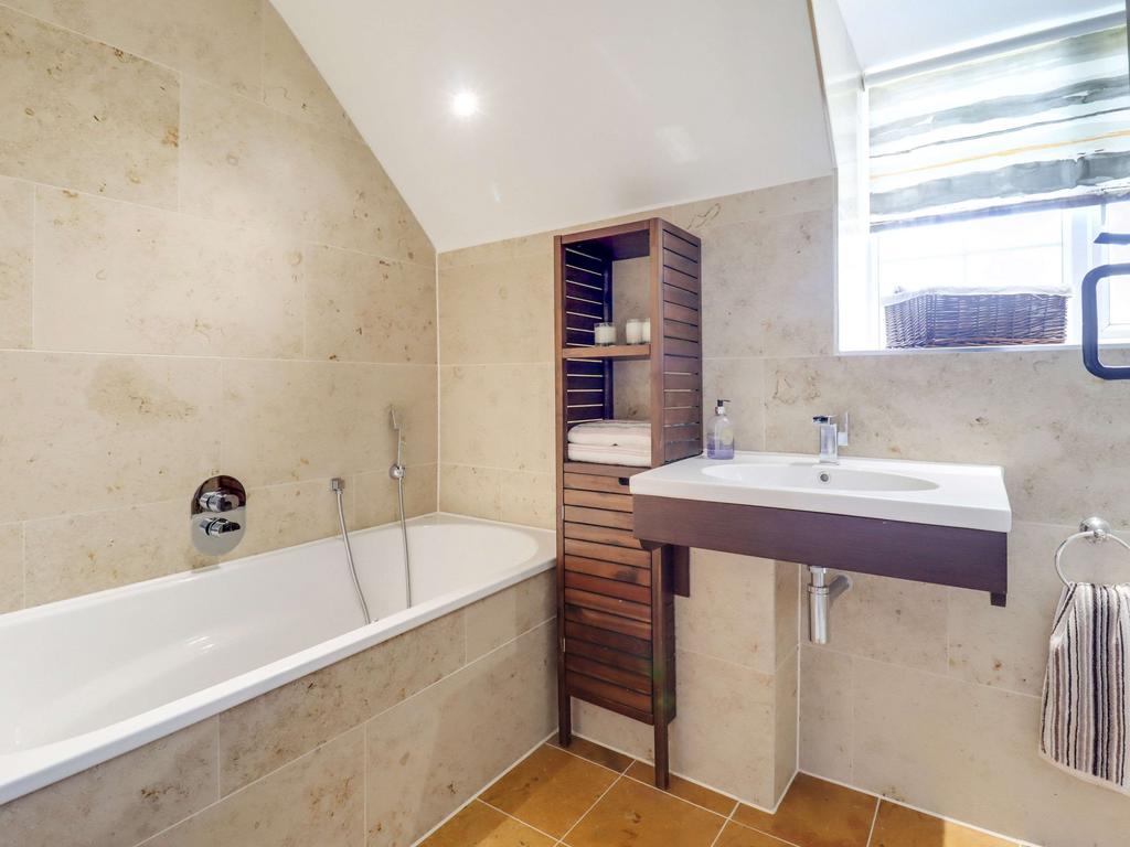 Bathroom 2