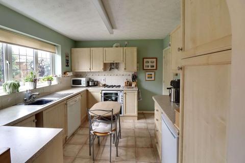 4 bedroom detached house for sale, Lundy Row, Worcester WR5 3UD