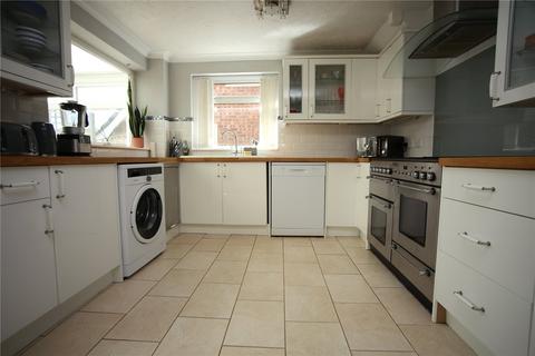 3 bedroom semi-detached house to rent, Mandarin Way, Cheltenham, Gloucestershire, GL50