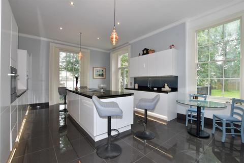 undefined, London Road, Dover, Kent