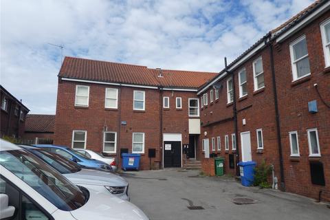 2 bedroom flat to rent, Prestongate, Hessle, East Yorkshire, HU13