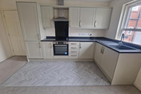 2 bedroom flat to rent, Prestongate, Hessle, East Yorkshire, HU13