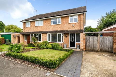 57 Maple Road, Ripley, Woking, GU23 6JZ